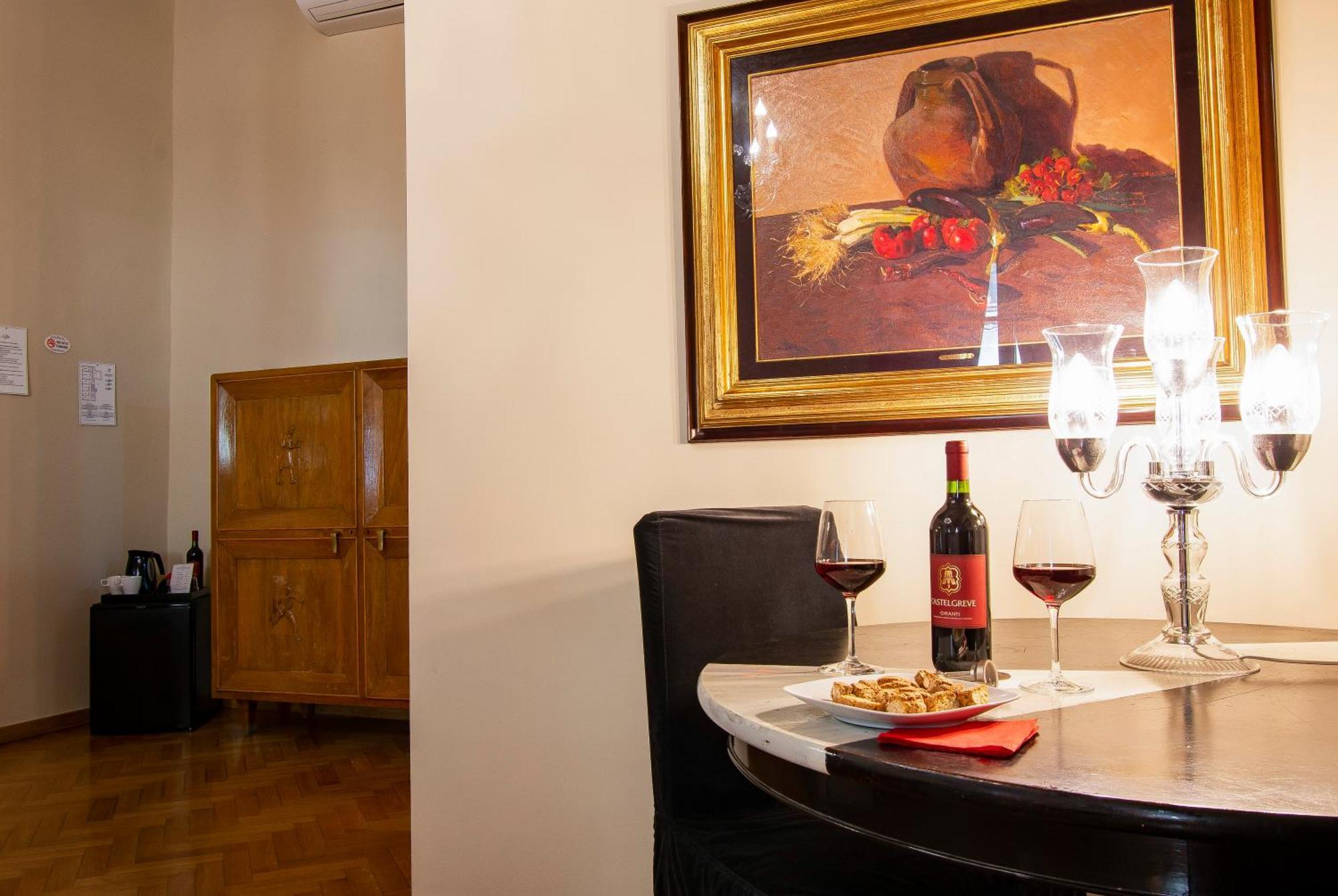 N4U Guest House Firenze Kültér fotó