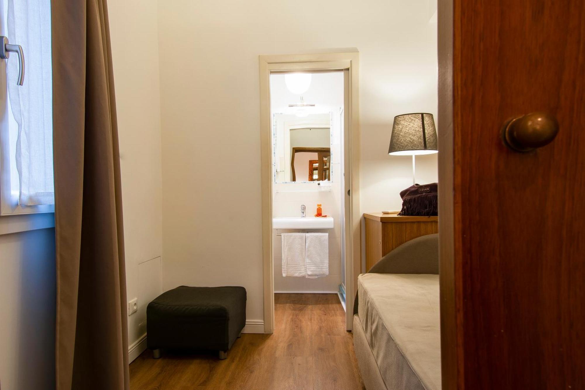 N4U Guest House Firenze Kültér fotó